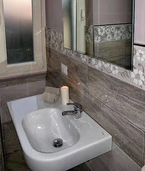 Cairoli Exclusive & Bed & Breakfast