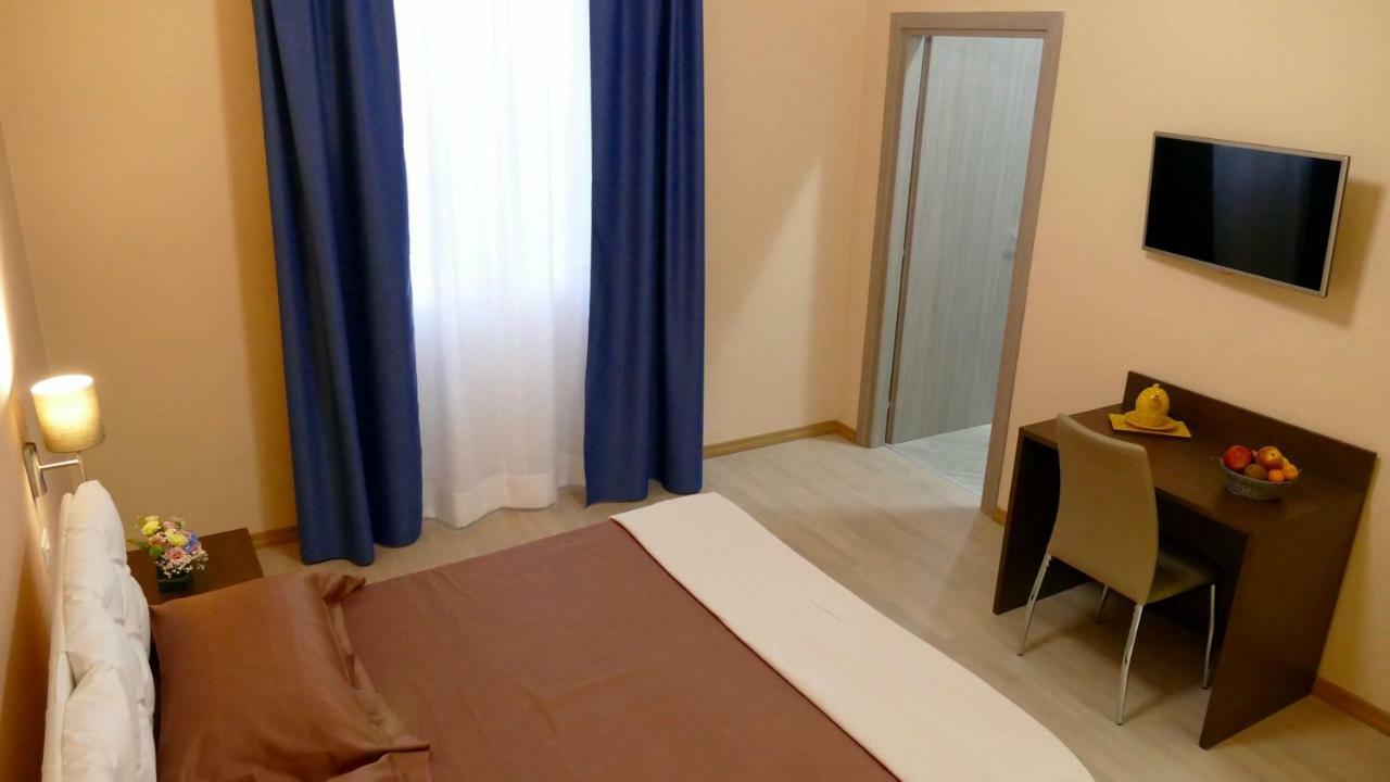 Bed & Breakfast Cairoli Exclusive & 2*